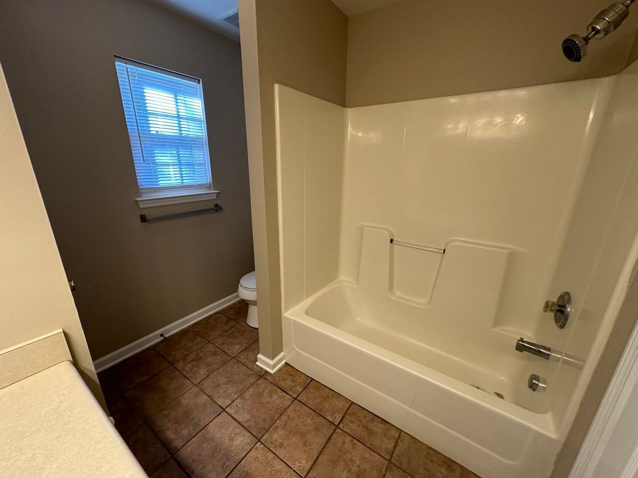 1997 Sylvan Lake Dr - Photo 5 of 17