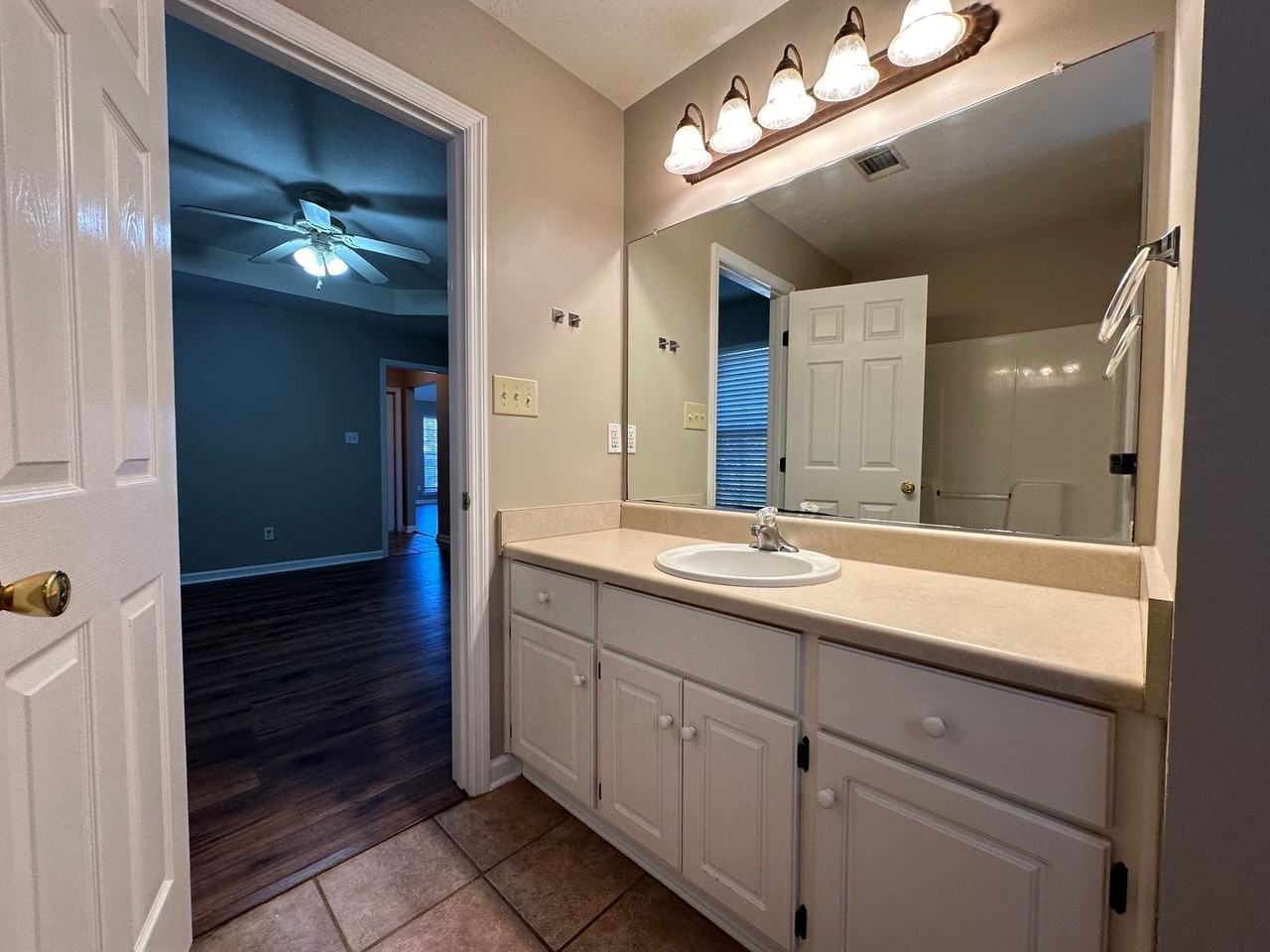 1997 Sylvan Lake Dr - Photo 4 of 17