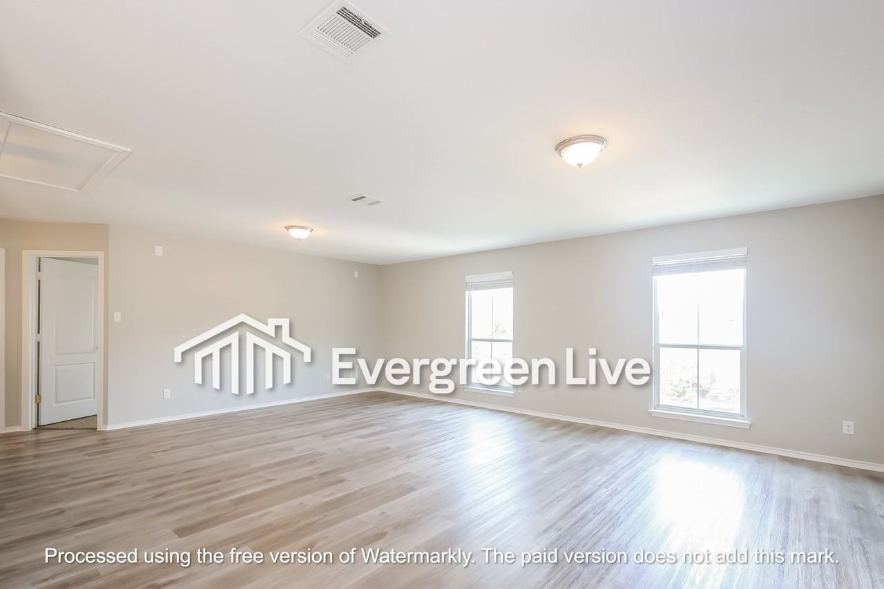 310 Rustic Stable - Photo 5 of 12