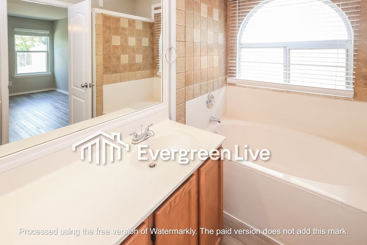 310 Rustic Stable - Photo 7 of 12