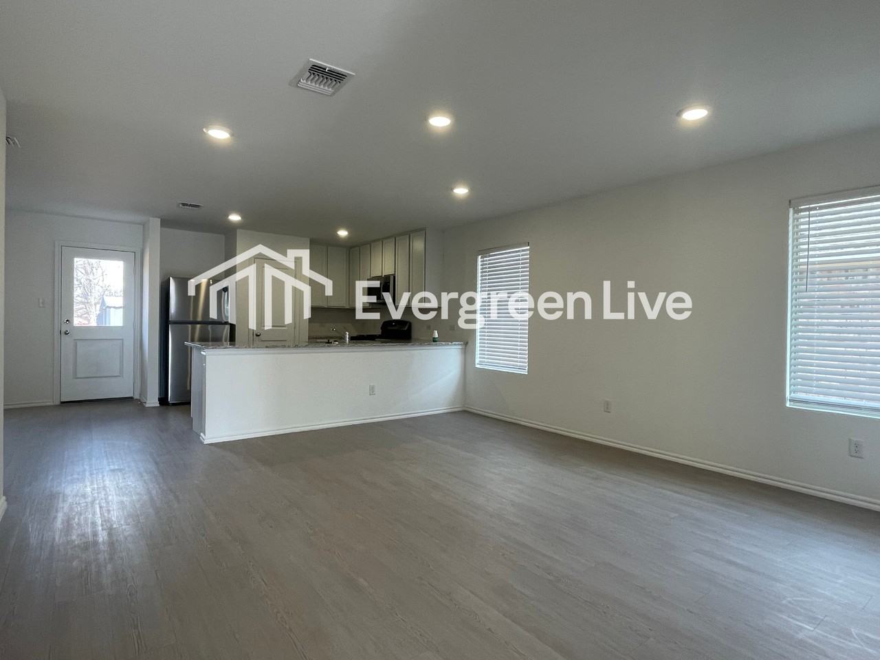 11717 Sw 36th St - Photo 3 of 12