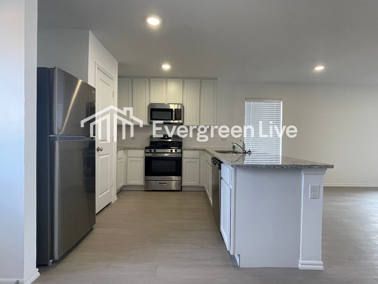 11717 Sw 36th St - Photo 4 of 12