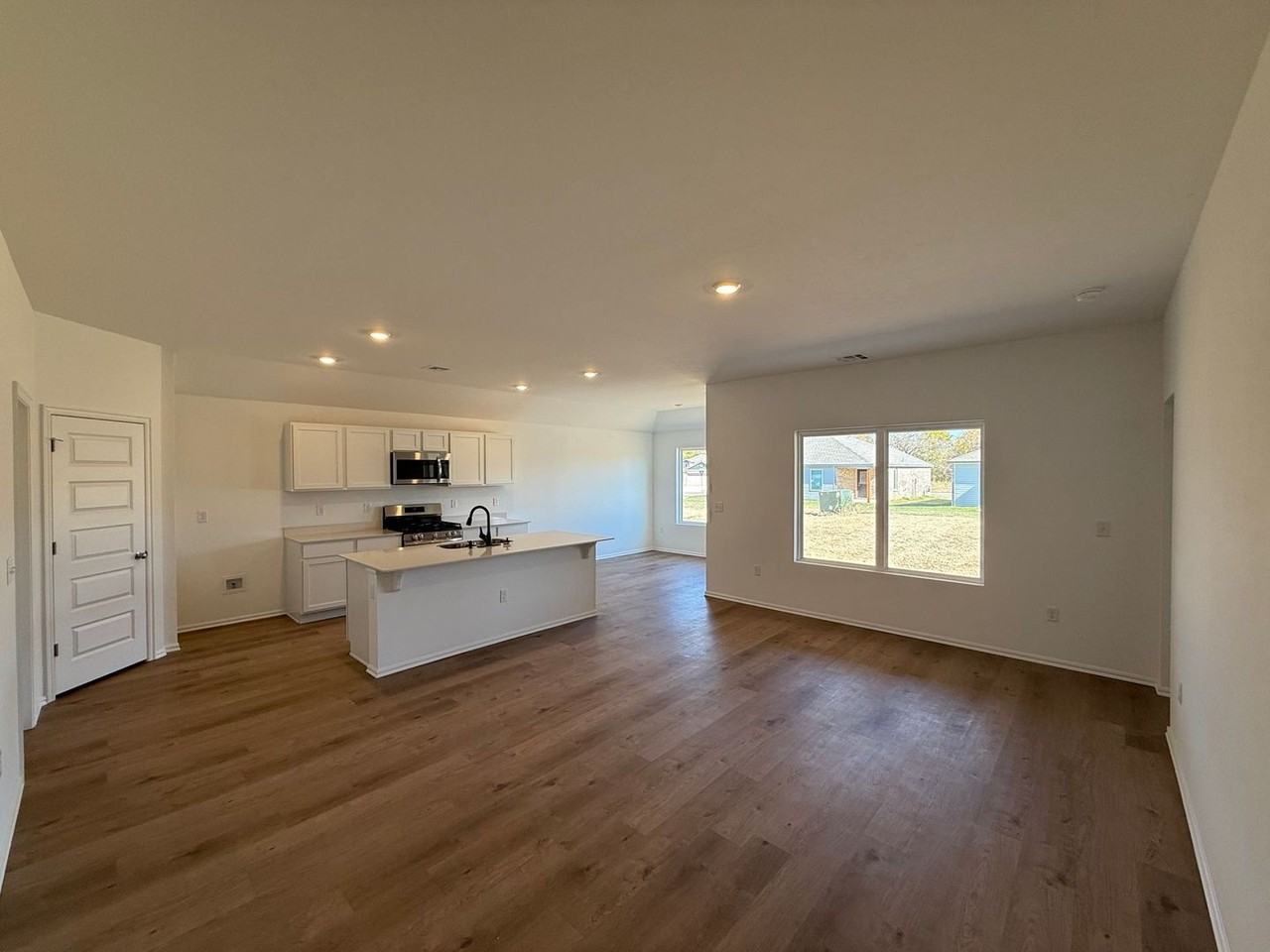 4004 Becky Ln - Photo 6 of 22