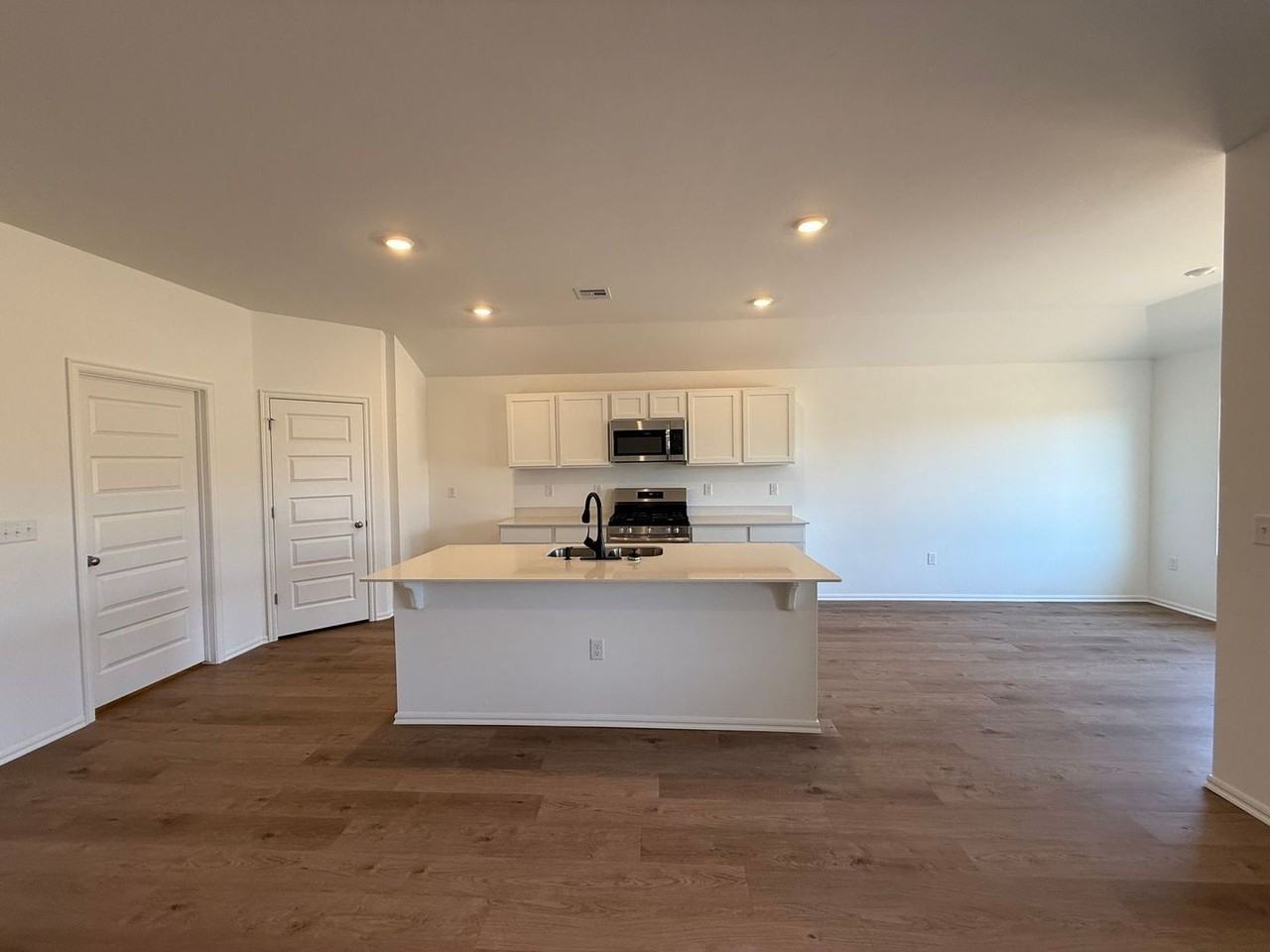 4004 Becky Ln - Photo 7 of 22