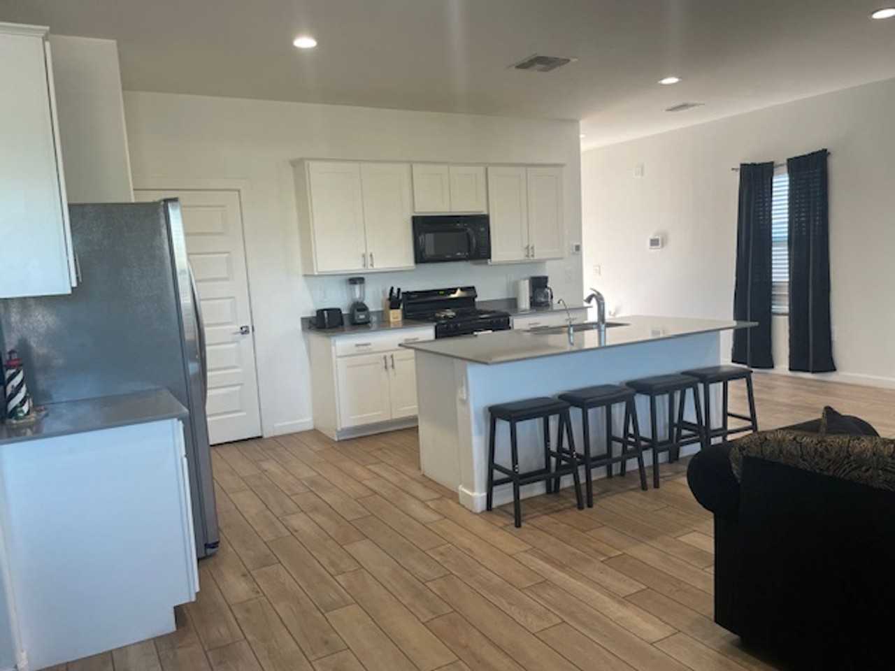 3598 3598 W. Kellen Canyon Court - Photo 2 of 15