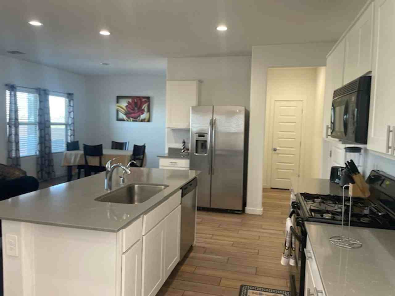 3598 3598 W. Kellen Canyon Court - Photo 4 of 15