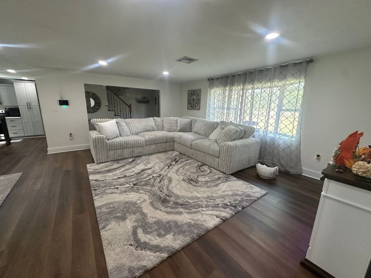 5797 N Highway 171 - Photo 4 of 27