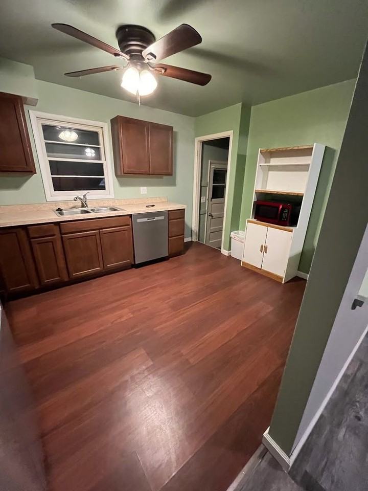 218 218 21st Ave NW Great Falls MT 59404 - Photo 5 of 15