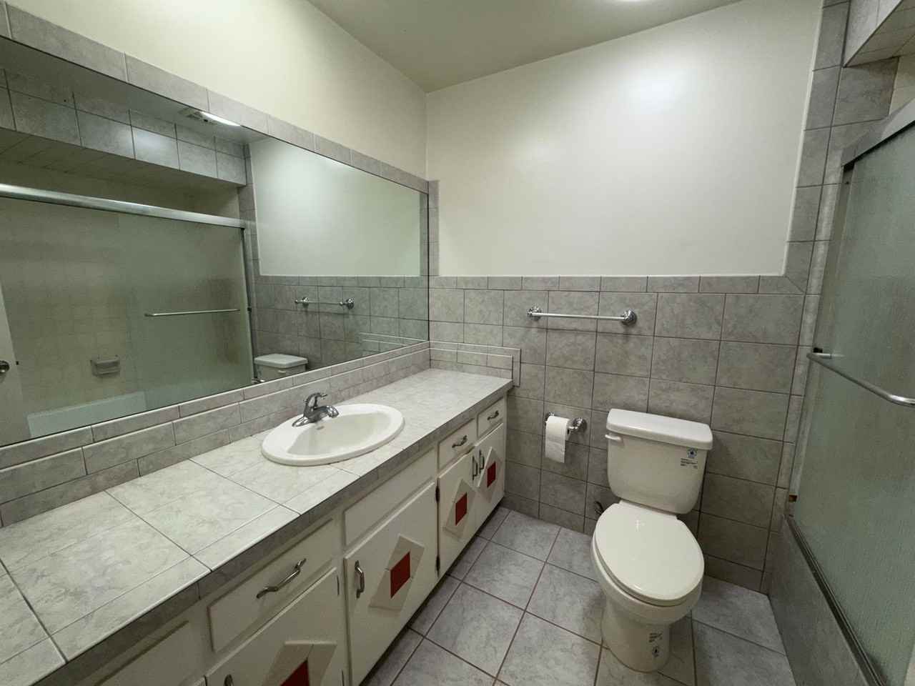 Kenyon Dr - Photo 6 of 12