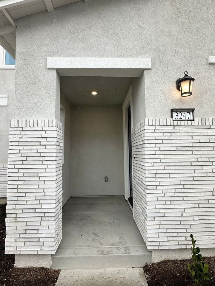 3247 Silo Paseo - Photo 3 of 22