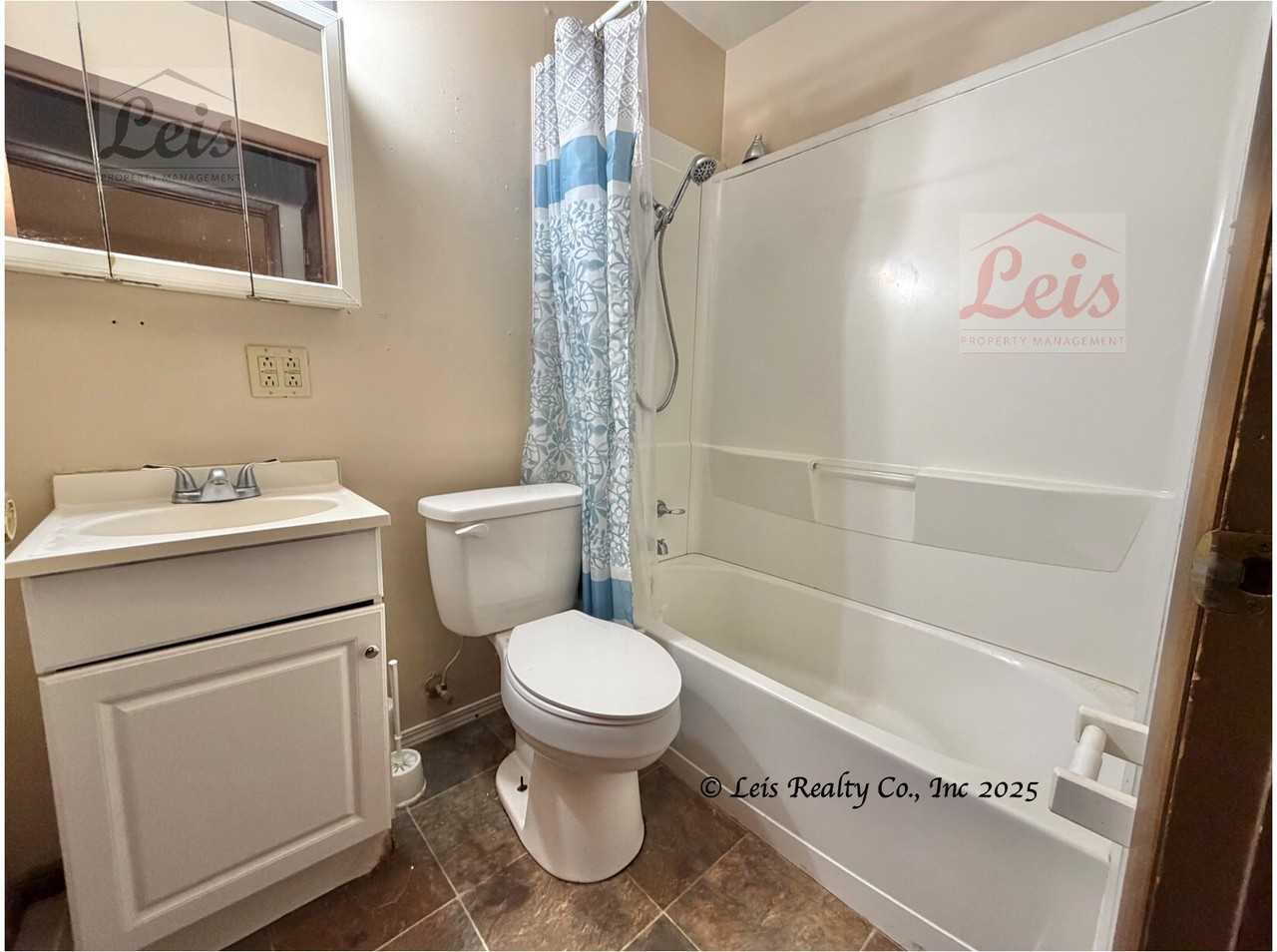 208 Oxford Greenville - Photo 7 of 20