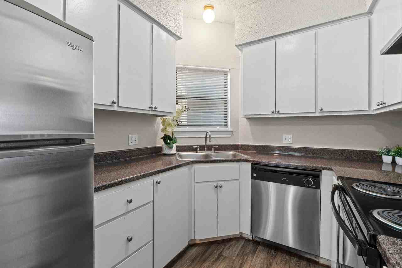 Three Villas - Photo 6 of 18