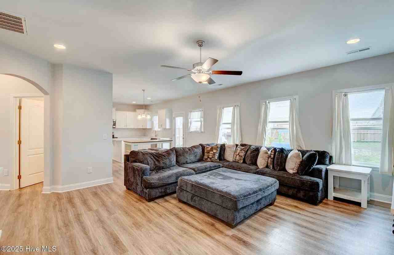 5759 Orchardgrass Rd - Photo 4 of 46