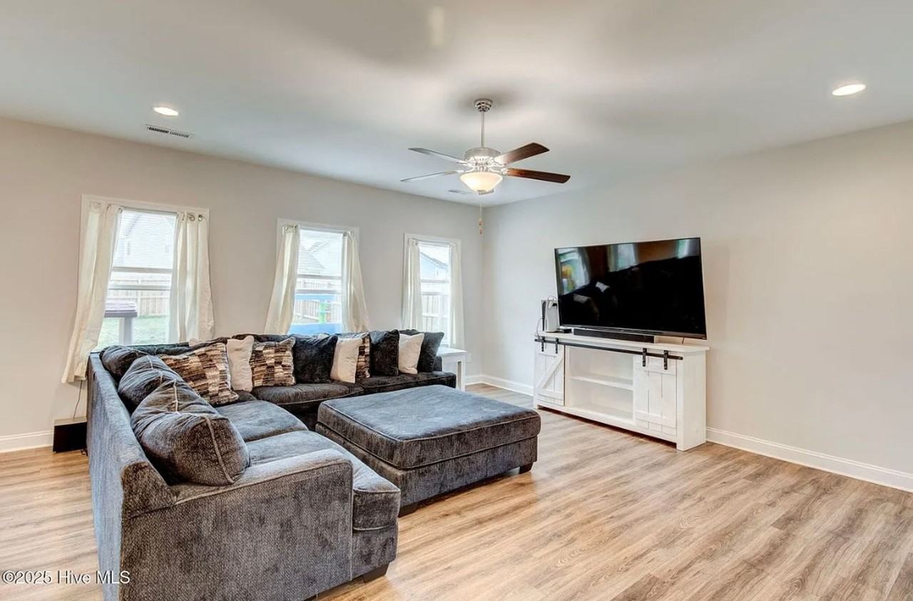 5759 Orchardgrass Rd - Photo 5 of 46