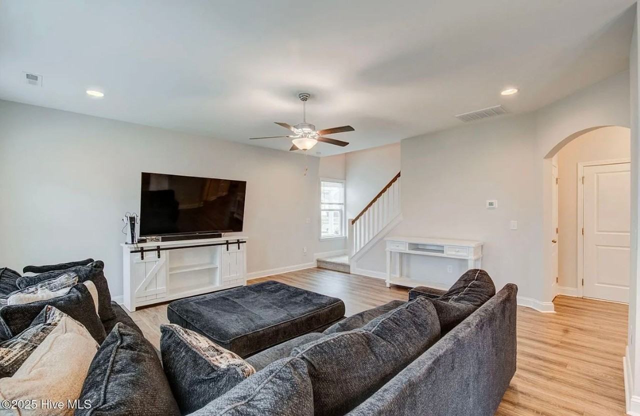 5759 Orchardgrass Rd - Photo 6 of 46