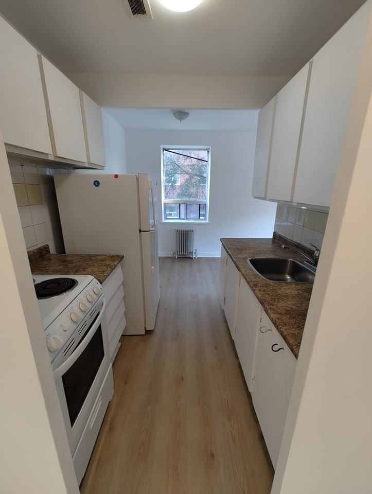 536 Birchmount Road - Photo 3 of 11