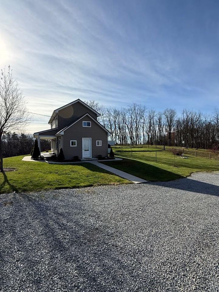 36 Windy Hill Rd - Photo 3 of 18