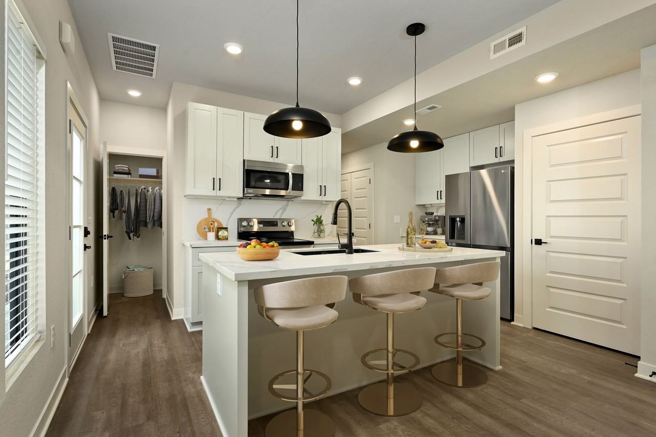 234 Sumac Rd - Photo 5 of 21