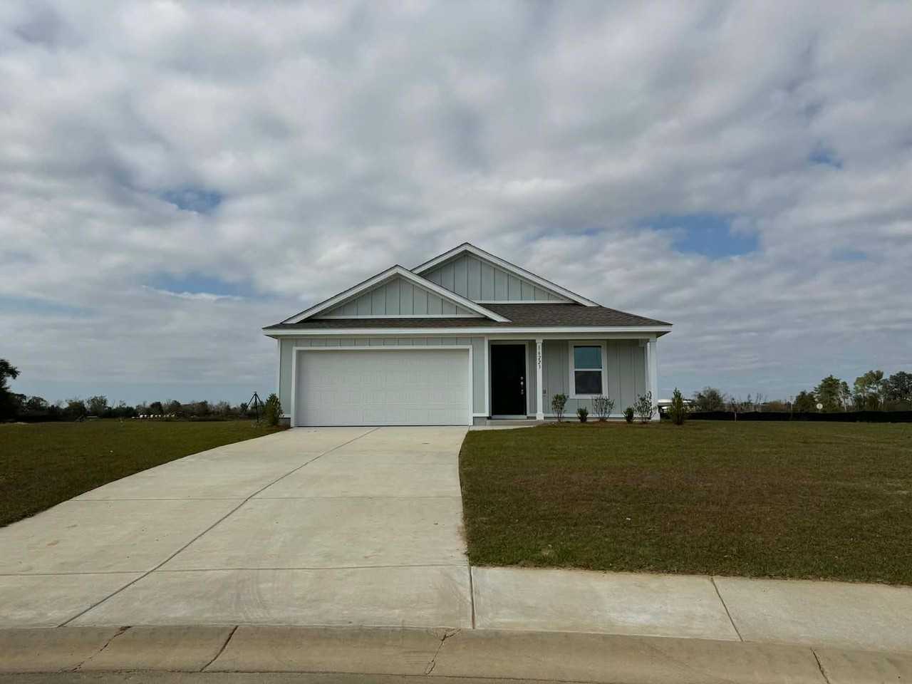 16223 Eden St - Photo 2 of 22