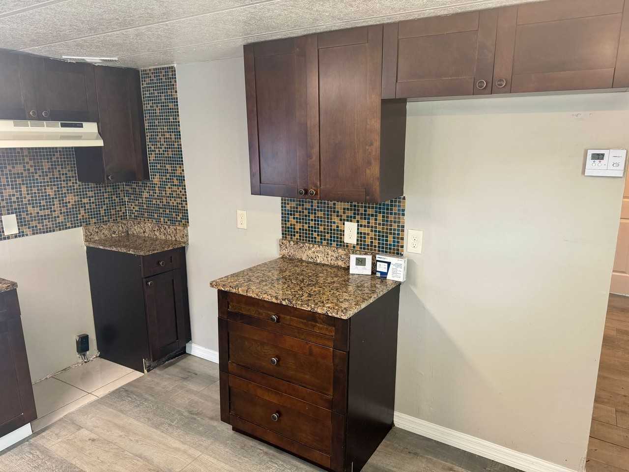 7213 Harney Rd - Photo 7 of 23