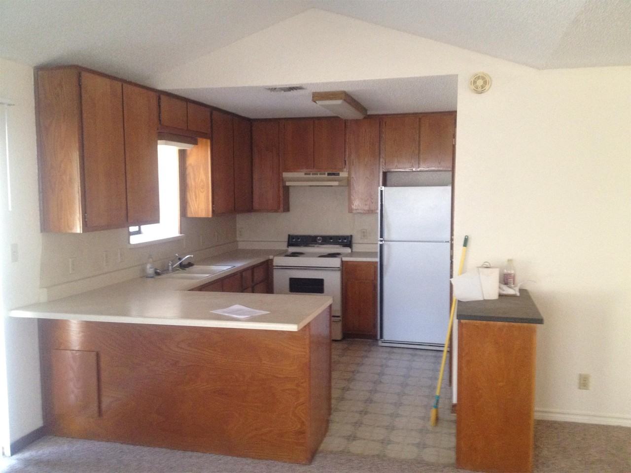 BC 3271 - Photo 2 of 5