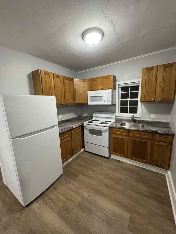 15 Elm Street - Photo 2 of 8