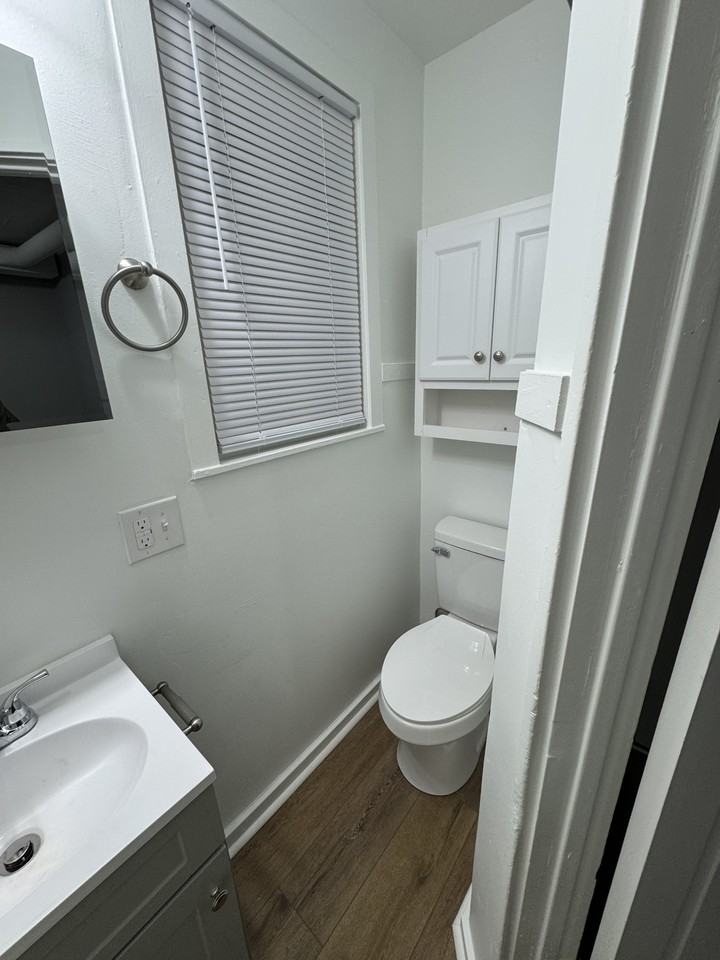 15 Elm Street - Photo 4 of 8