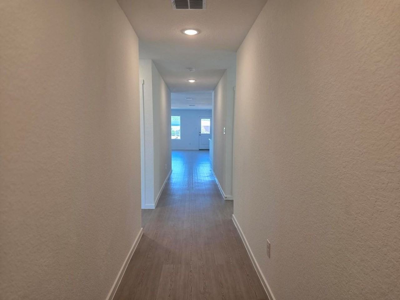 3214 Glacier Blf - Photo 3 of 13