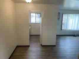 featured image of 375 River St