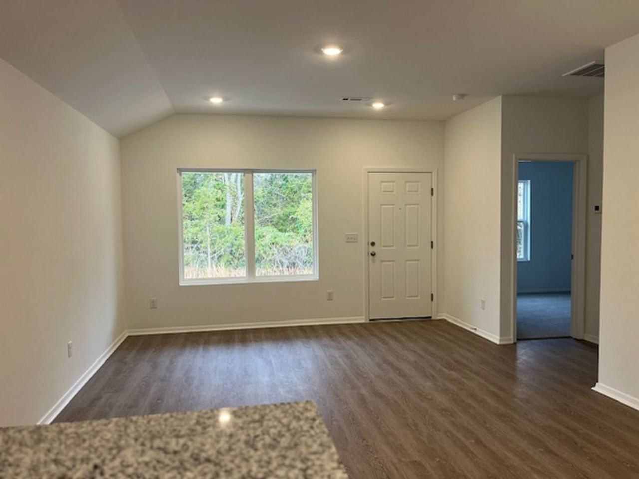 3126 S Bayou Aly - Photo 5 of 18