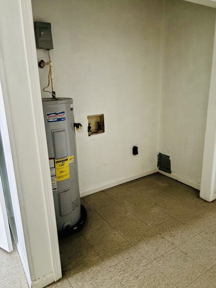 437 Josephine Drive - Photo 7 of 8