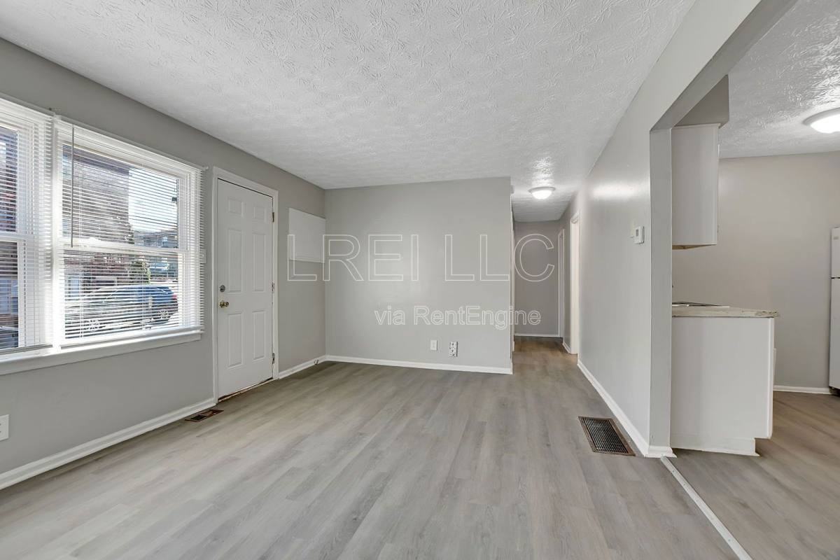 1582 Martha Ct #U2 - Photo 6 of 10