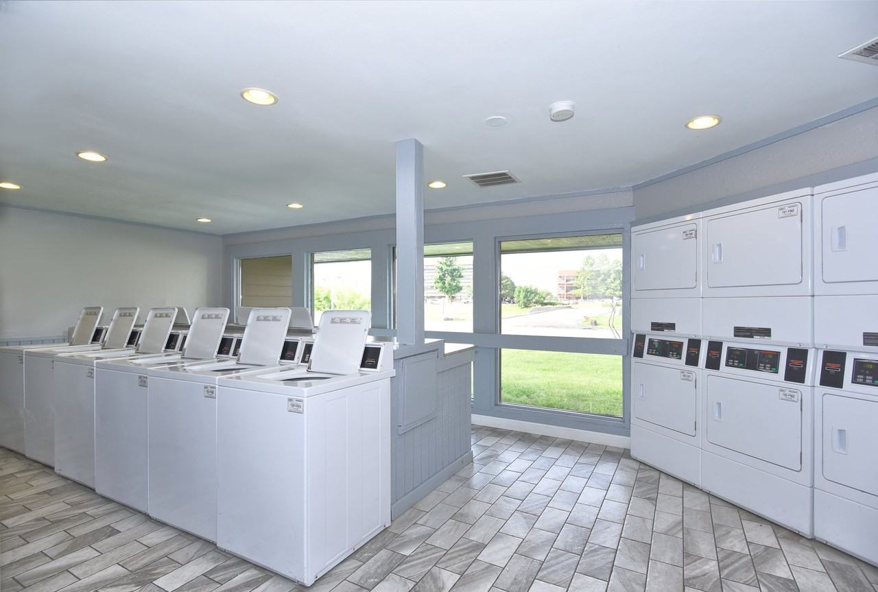 Bristol Park - Photo 6 of 41