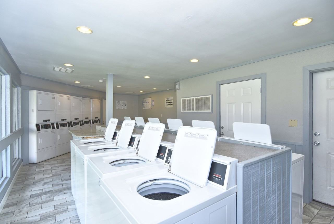 Bristol Park - Photo 7 of 41