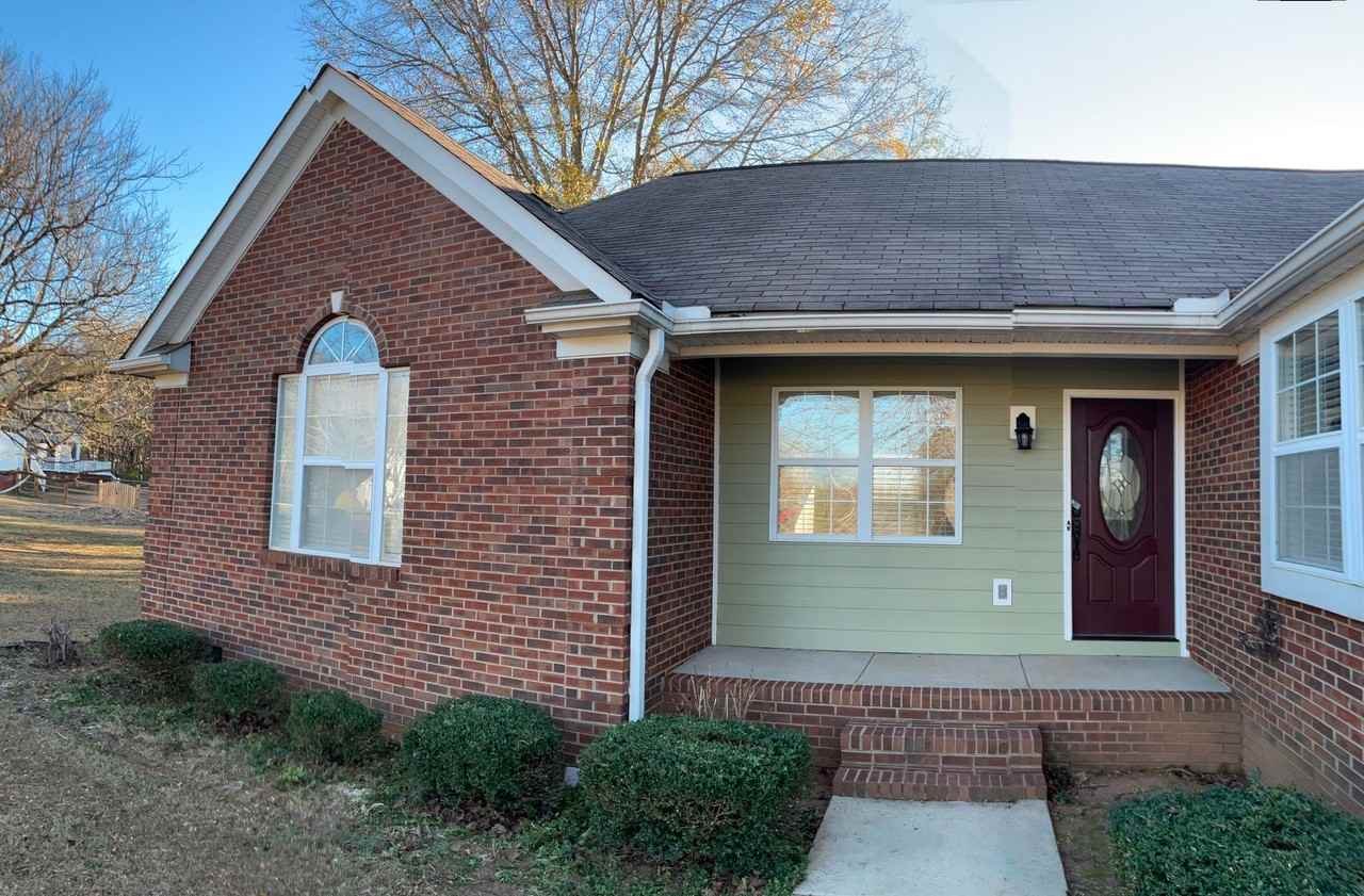 525 Willow Landing Dr - Photo 3 of 26