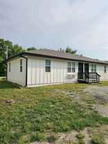 Vacant Oak Street Freeman - Photo 1 of 1