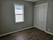 Vacant Oak Street Freeman - Photo 5 of 7