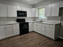 Vacant Oak Street Freeman - Photo 6 of 7