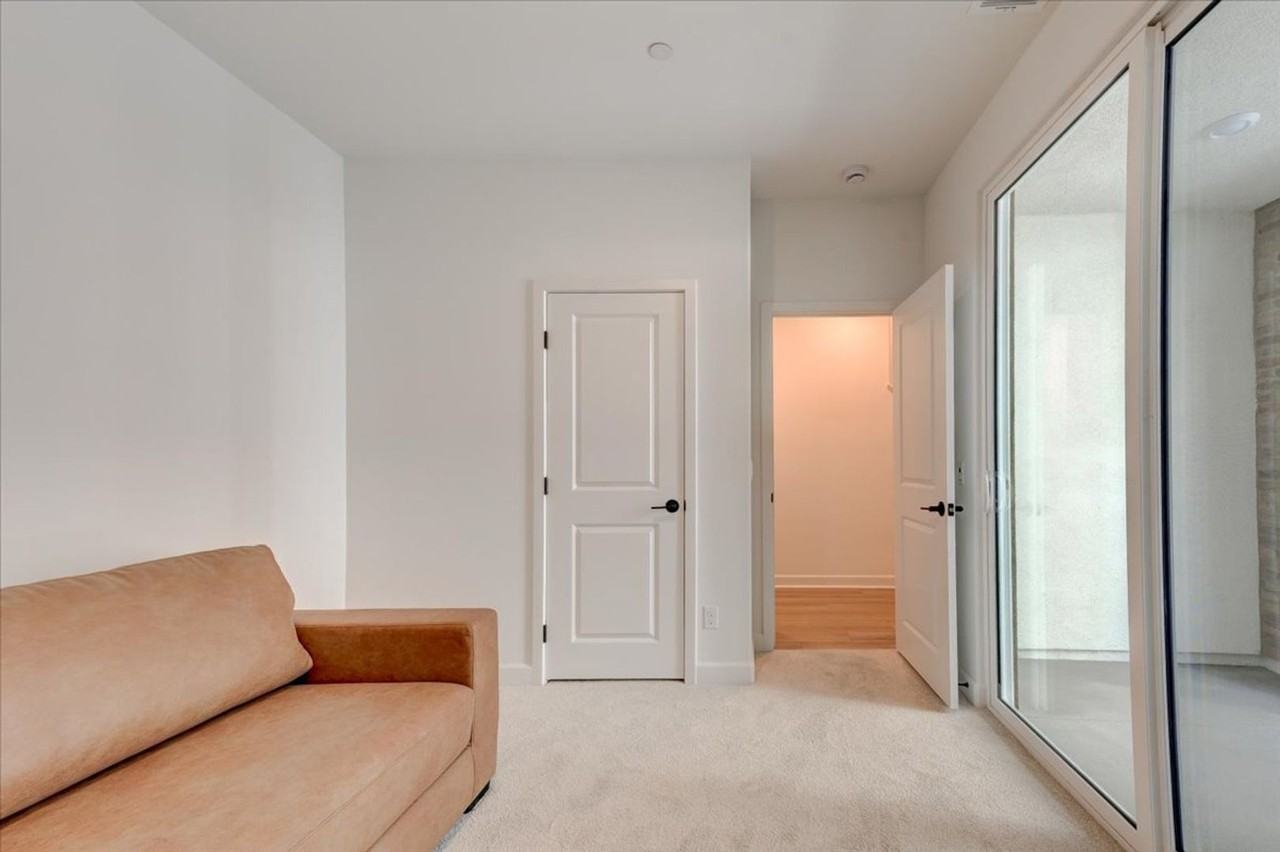 1404 Mountain Laurel Rd - Photo 4 of 39