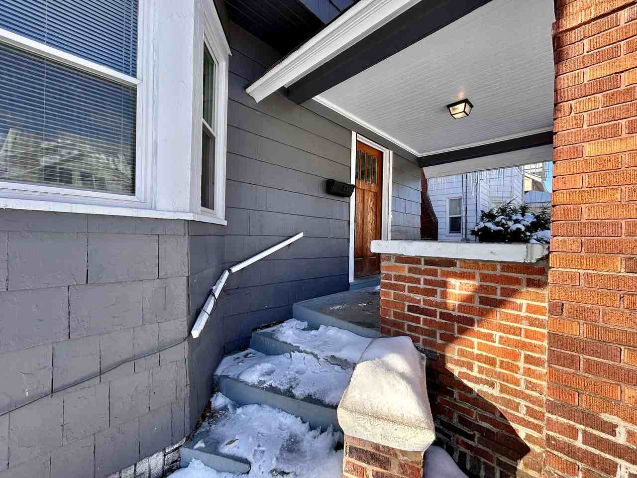 823 Neland Ave Se - Photo 2 of 33