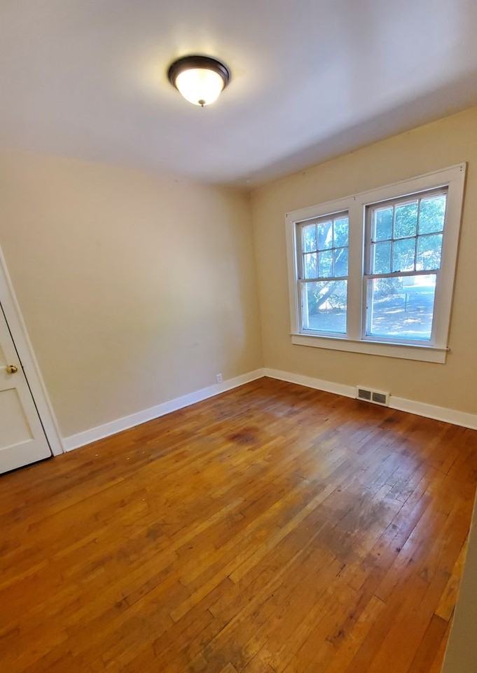 611 611 & 611 1/2 REMINGTON - Photo 4 of 49