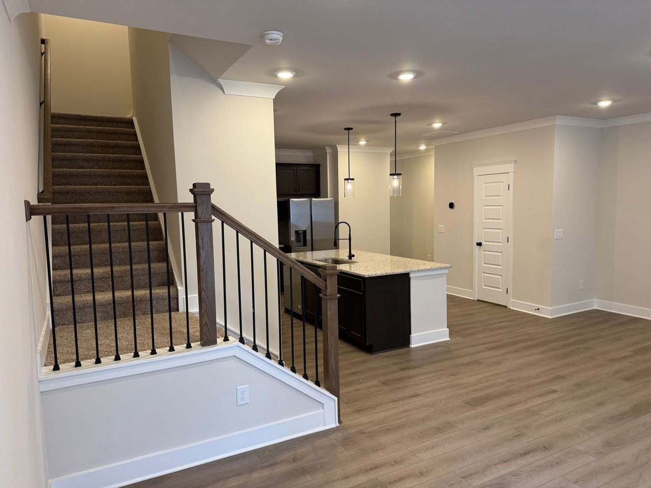 4111 4111 Millstone Park Lane - Photo 4 of 46