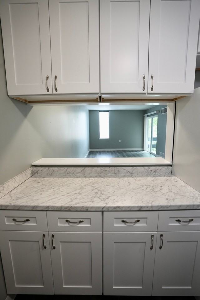 Salem Crown Apartments - Photo 2 of 25