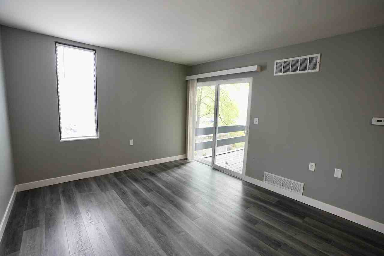 Salem Crown Apartments - Photo 7 of 25