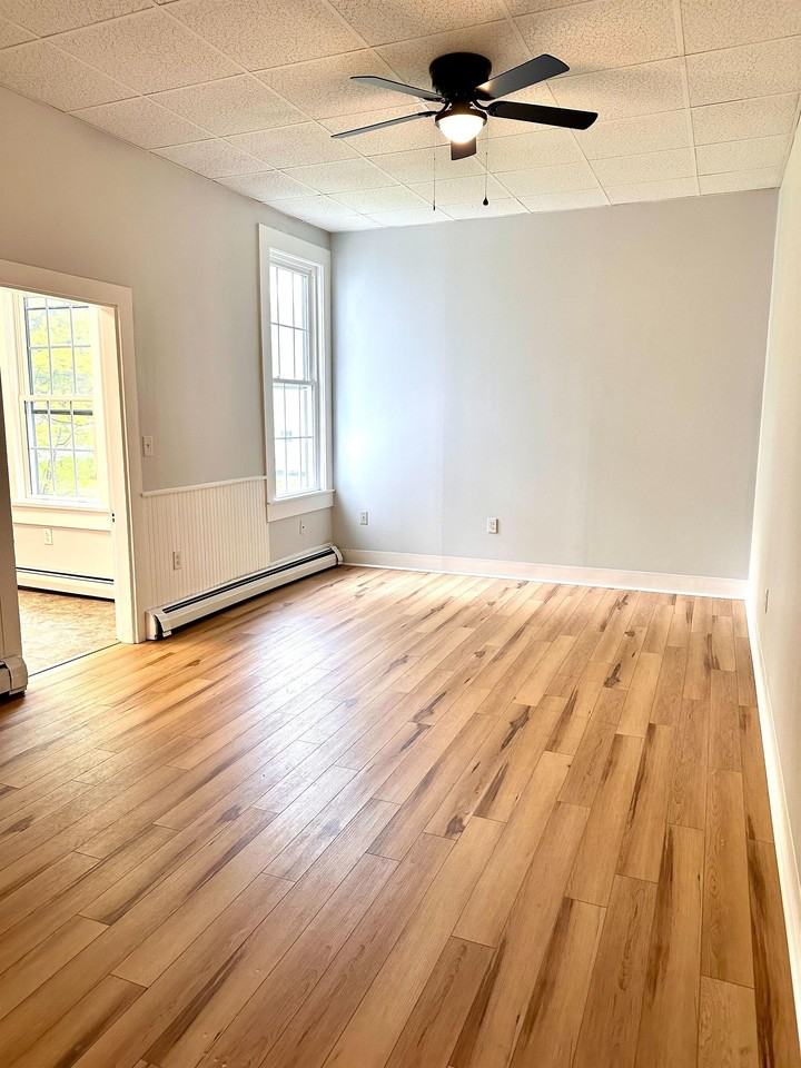 310-312 Union Street - Photo 6 of 42