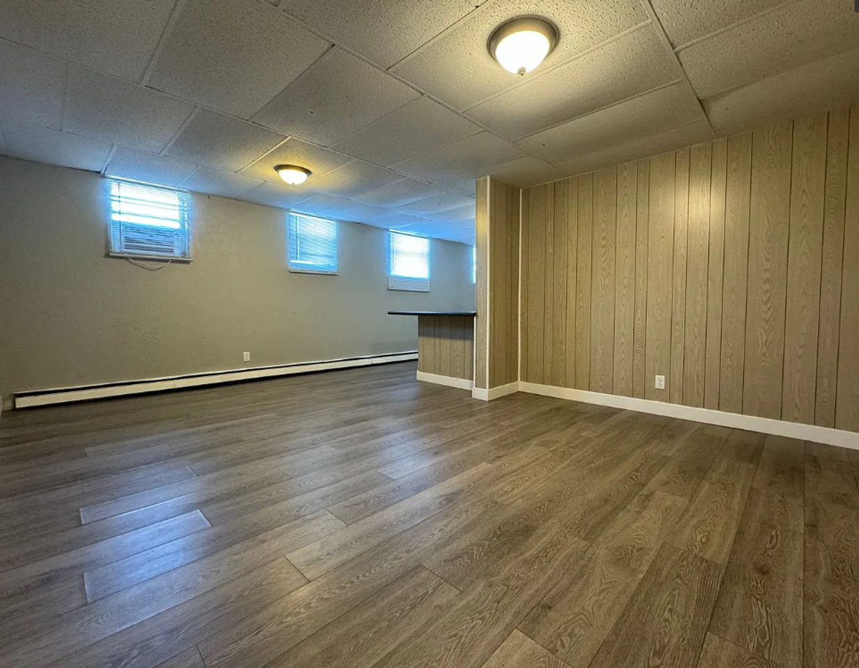 Palace View - Photo 2 of 8