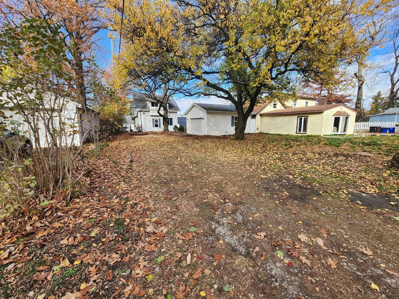 1837 West 9th Street - Photo 3 of 21