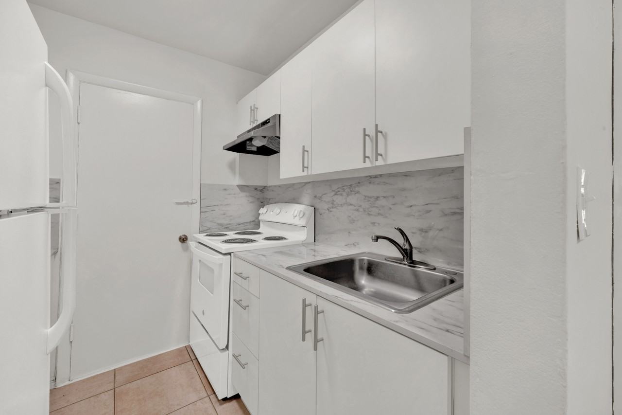 223 Antilla Ave. - Photo 5 of 15