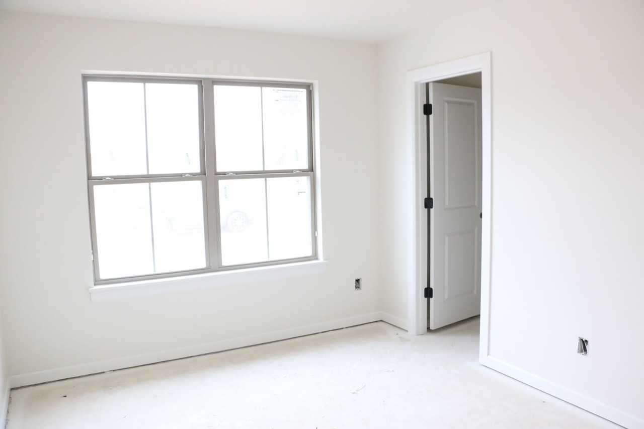 619 619 Honey Springs - Photo 2 of 16