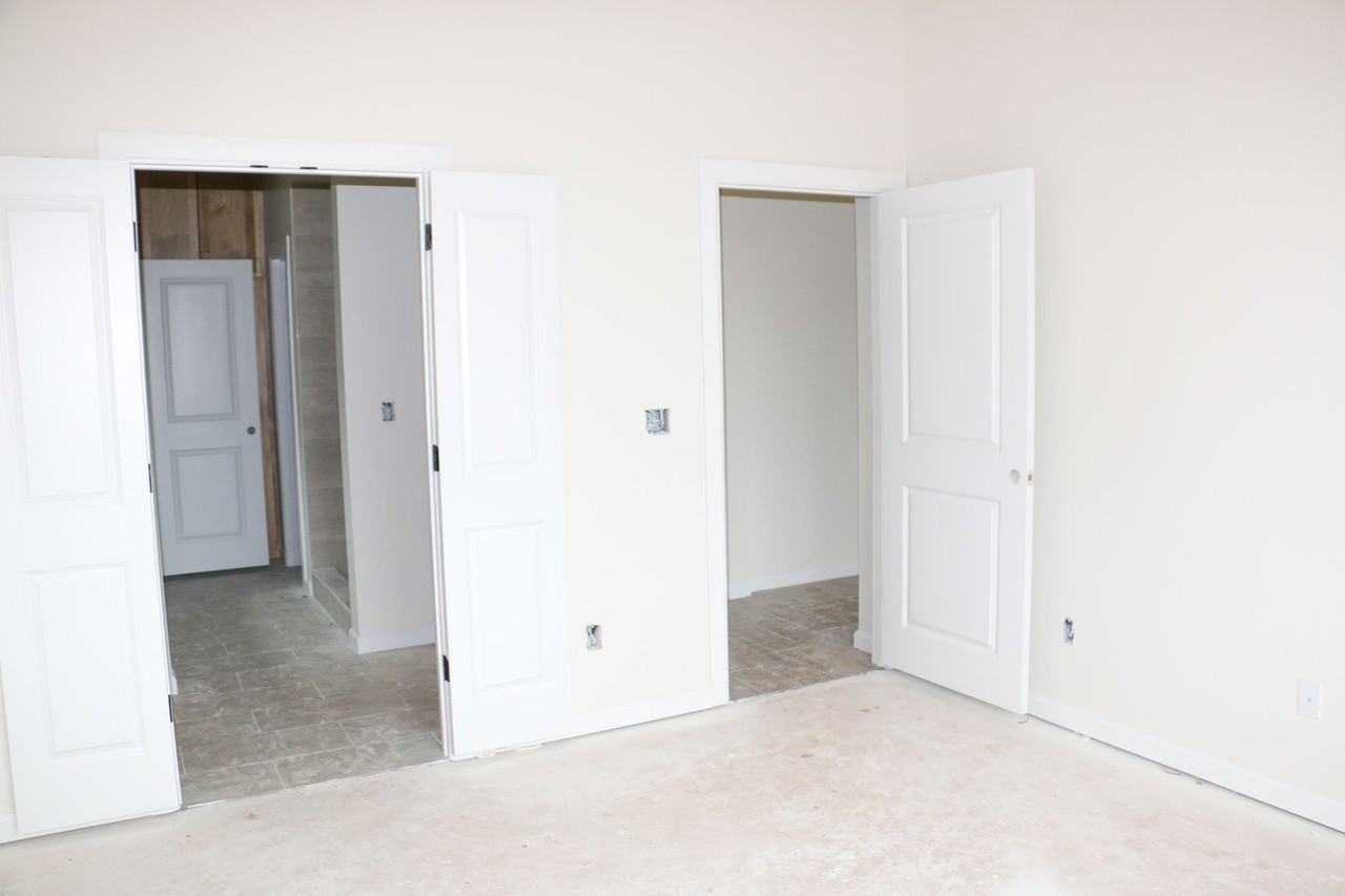 619 619 Honey Springs - Photo 4 of 16